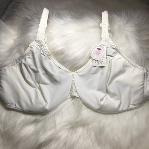 ☀️Wacoal 40C Unlined Underwire Support Nice